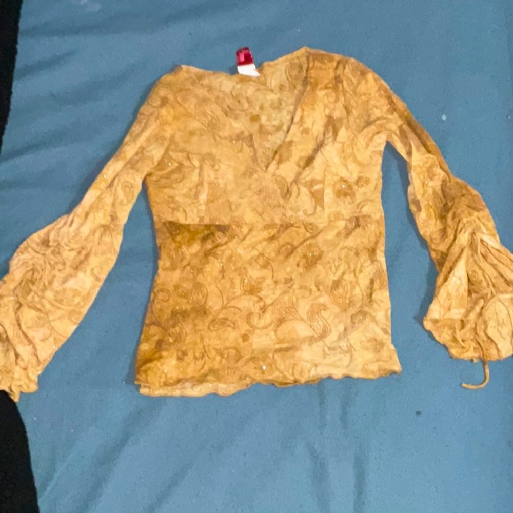Top for women in size small